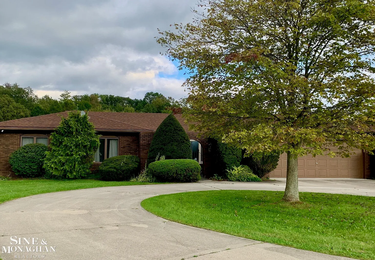 4741 McKinley Rd photo 1