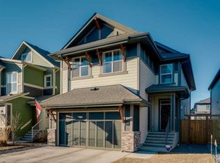 160 Magnolia Ter SE, Calgary, AB T3M 3N2
