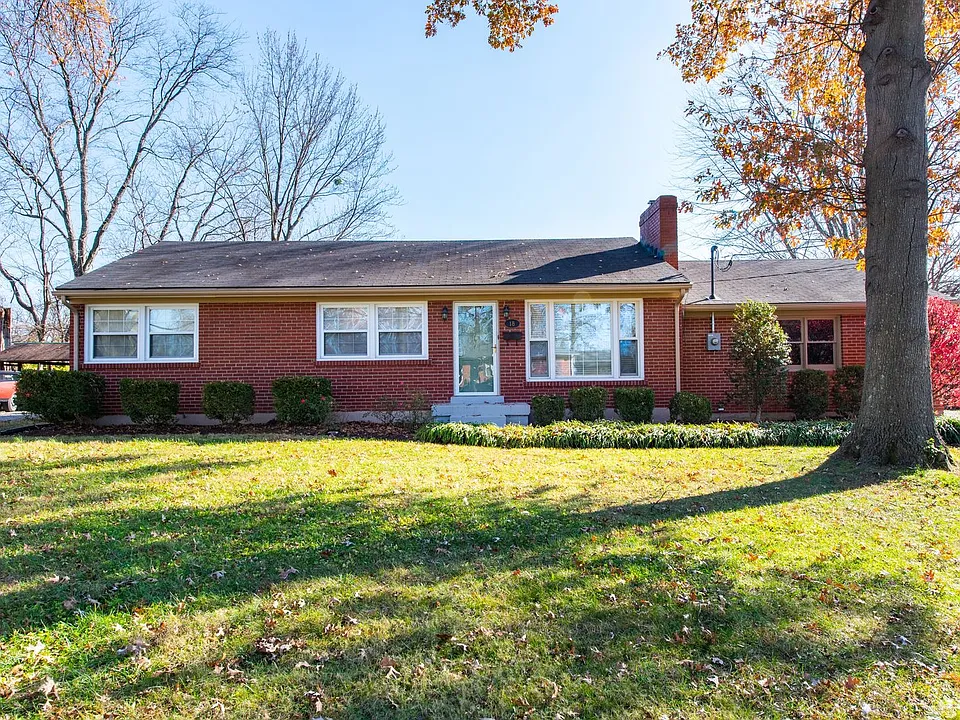 18 Cardwell Way
