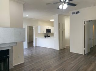 2710 Grants Lake Blvd Unit B4, Sugar Land, TX 77479