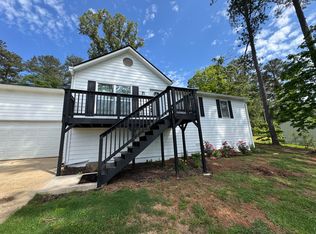 1502 Willow Gate Way, Auburn, GA 30011