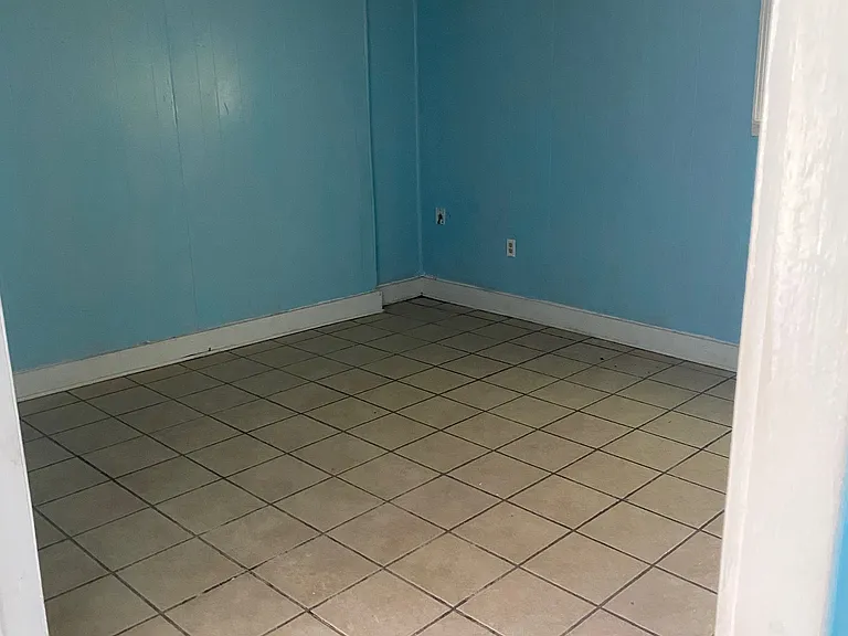 5235 Queen Christina Ln — Photo 10