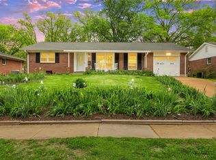 1414 Ruth Dr, Saint Louis, MO 63122