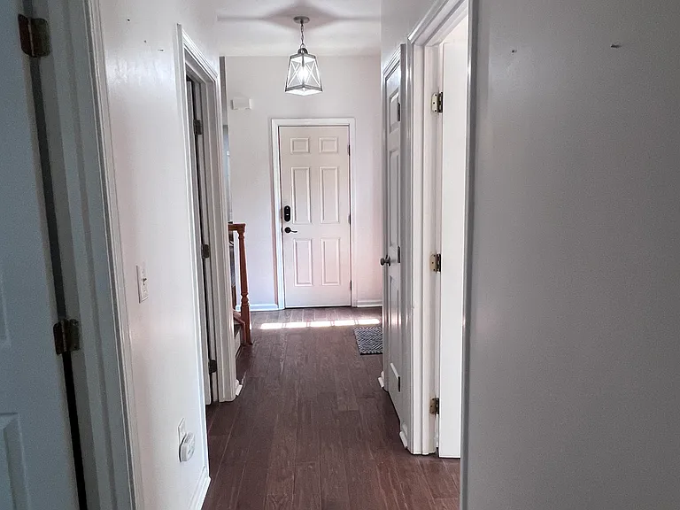 2375 Curecanti Ct — Photo 9