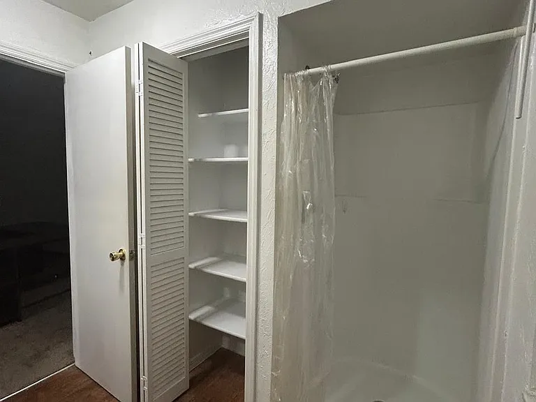 22481 Westchester Blvd #B36 — Photo 25