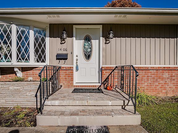 4th image of 1406 Lynnwood Dr