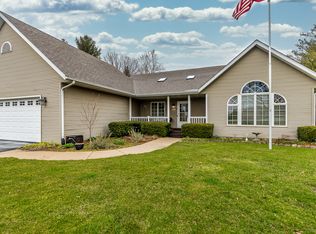 5944 Targee Trl, Roscoe, IL 61073