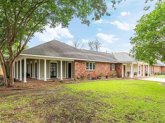 3rd image of 5118 Hunters Grove Ln