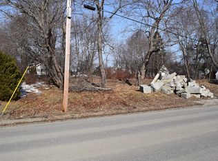 12 Park St, Ellsworth, ME 04605