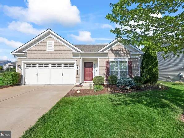 49 Battery Point Dr, Fredericksburg, VA 22406