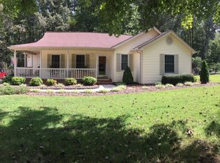 6034 Racine Rd, Randleman, NC 27317