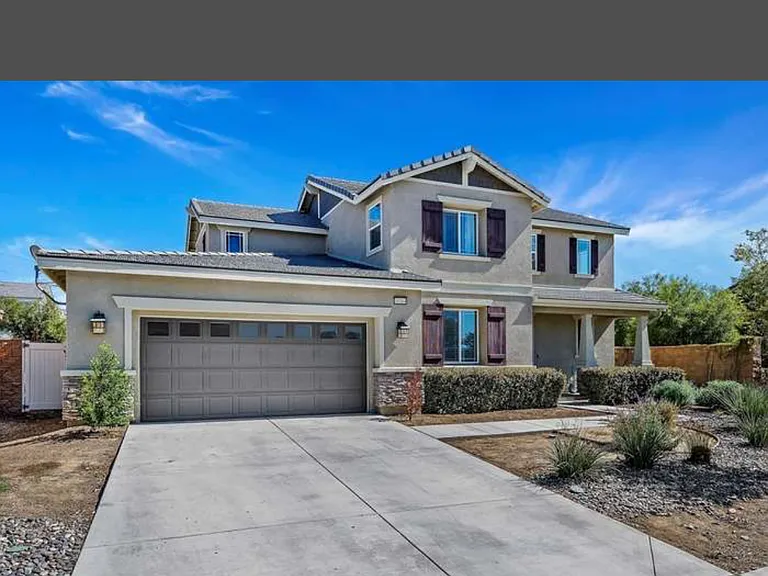 30184 Sutton Ct — Photo 1