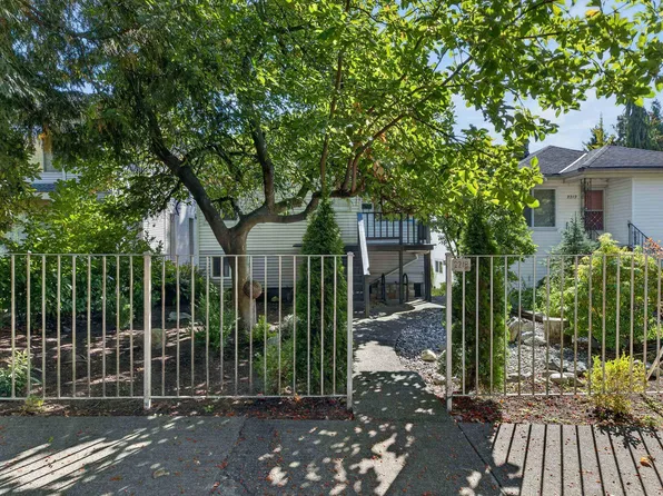 2218 E 11th Ave, Vancouver, BC V5N 1Z6