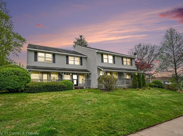 650 Conger St APT 2, South Haven, MI 49090