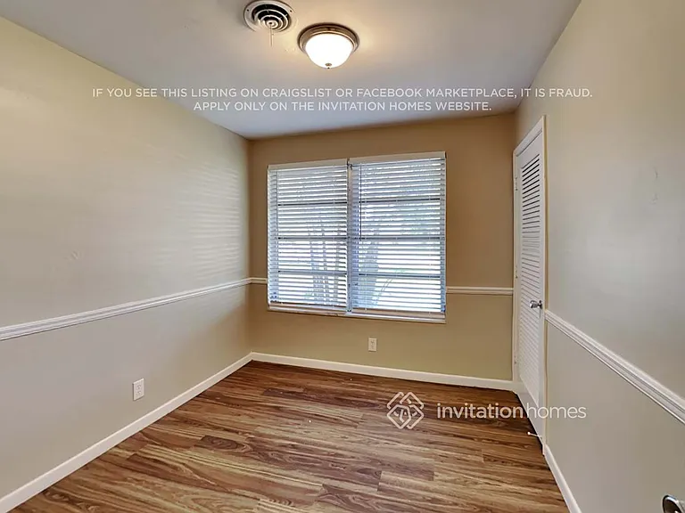 5881 NE 21st Rd — Photo 11