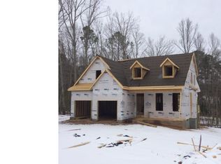 2528 Creek Trl, Sanford, NC 27330