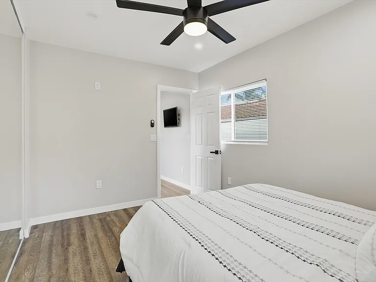 1766 Treseder Cir — Photo 10