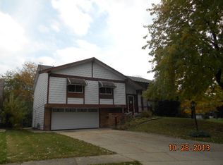 5803 Concord Ct, Hanover Park, IL 60133
