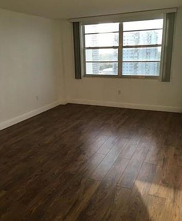 4th image of 2801 NE 183rd St APT 1509W
