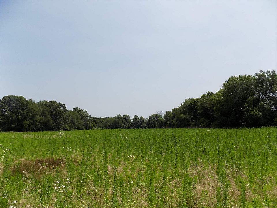 1st image of Lone Oak Dr