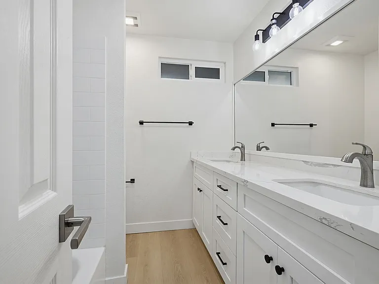 Viva Apartments — Photo 47
