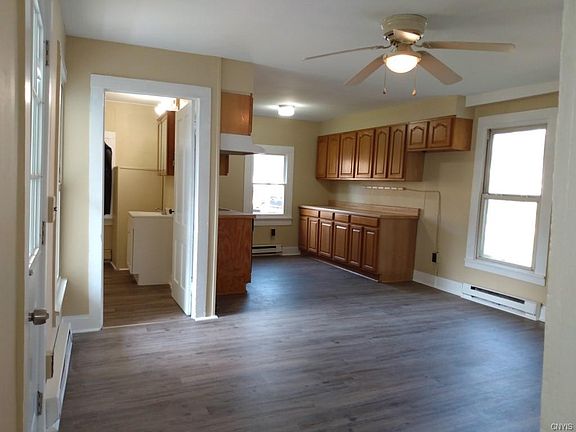 4th image of 56 Pine St