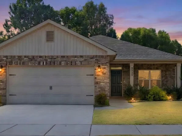 6530 Jacaranda Dr NW, Huntsville, AL 35806