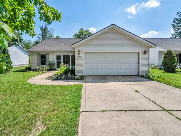 249 Forest Park Dr, Lagrange, OH 44050