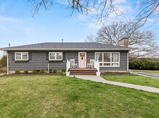 8 Julian Dr, Preston, CT 06365