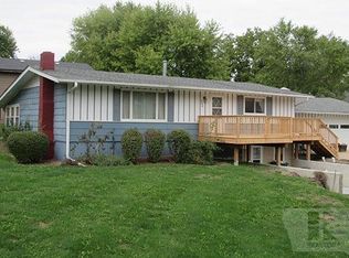 808 S Columbia St, Bloomfield, IA 52537