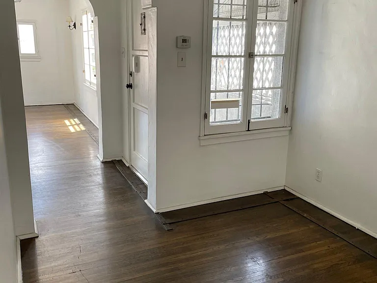 145 W Channel Rd #145 — Photo 3