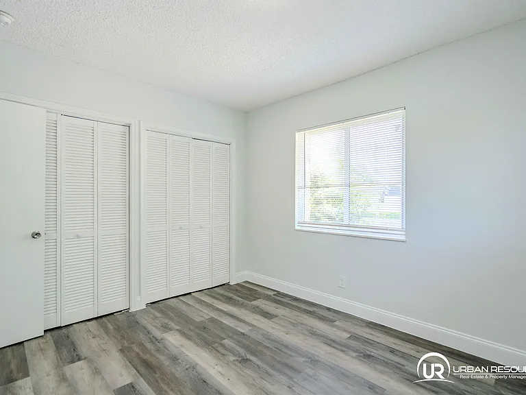 6650 Miller Dr #20 — Photo 17