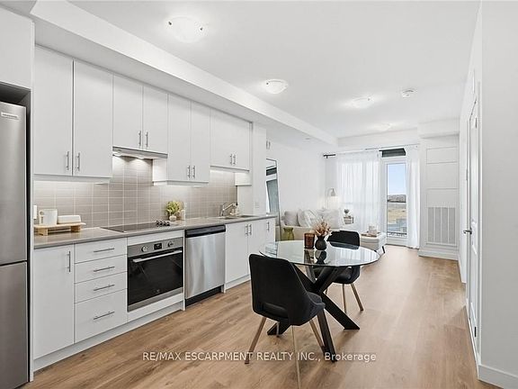 5th image of 461 Green Rd #522