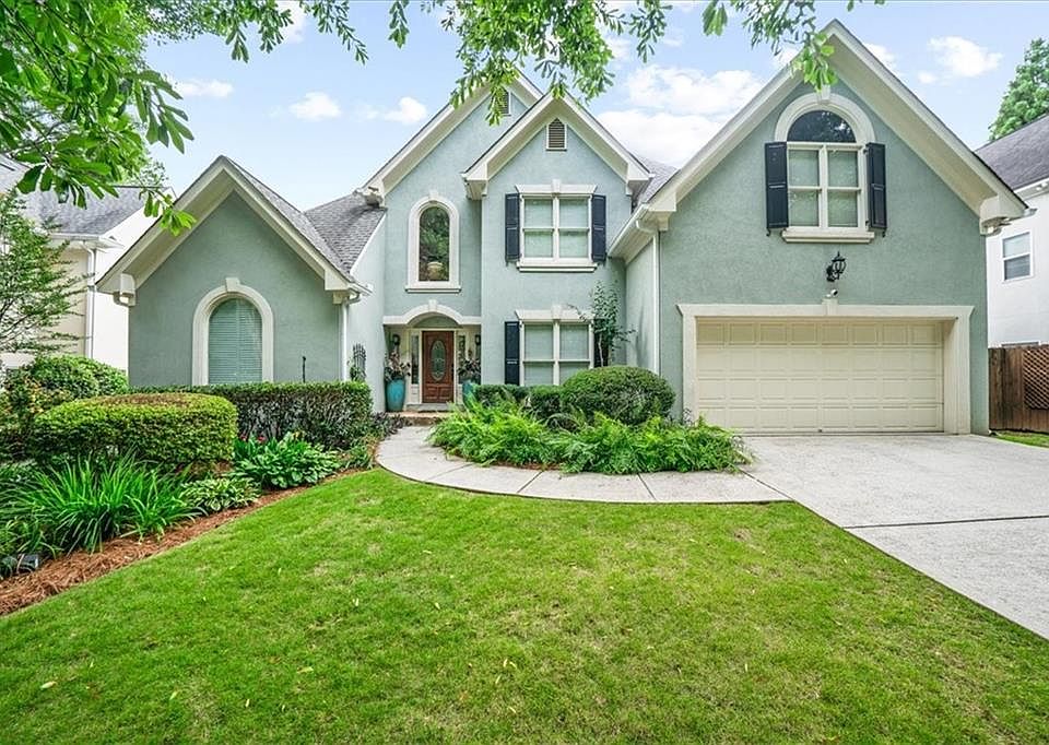 1st image of 2 Orleans Pl