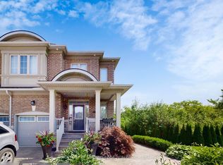 293 Shadow Pl, Pickering, ON L1V 7H7
