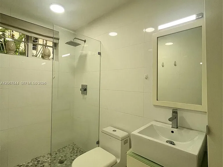 3917 N Meridian Ave #102 — Photo 19