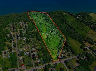 468 Lake Shore Dr E #3, Dunkirk, NY 14048