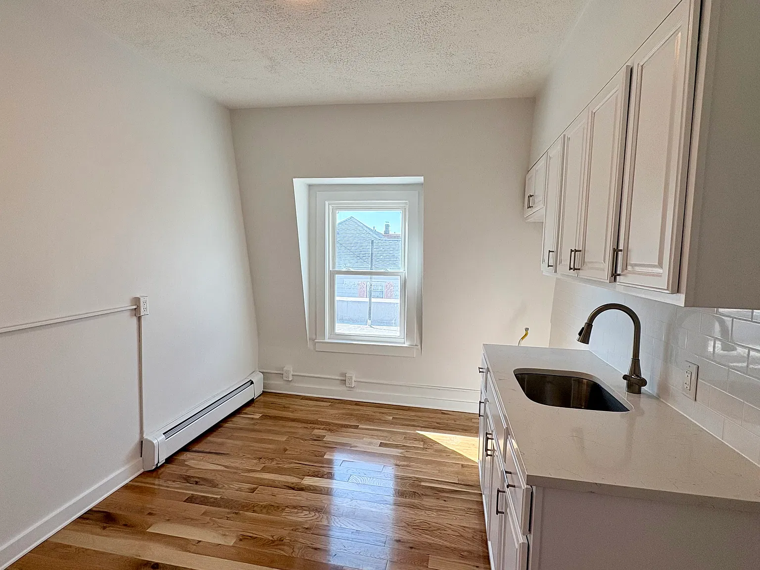 2 bed, $2,200 — Photo 3