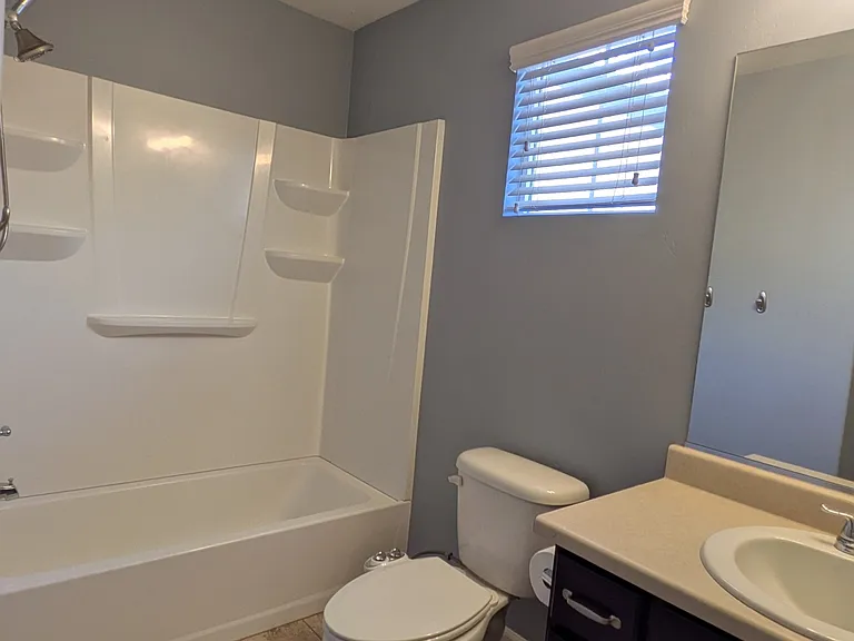 10241 S Clarks Hill Dr — Photo 8