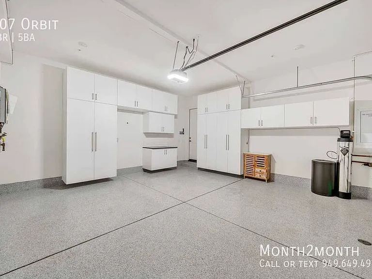 107 Orbit — Photo 47
