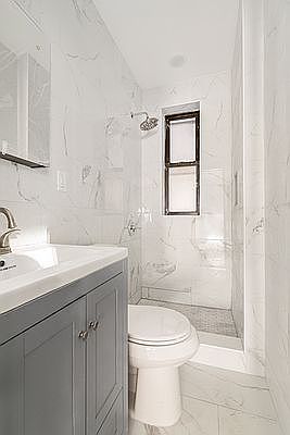 3rd image of 49 6th Ave APT 2L