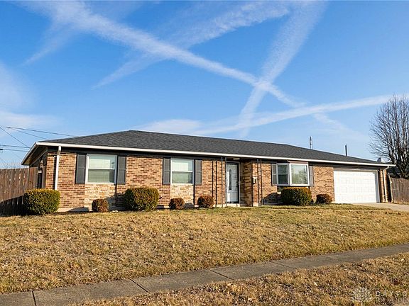 2nd image of 633 Bradfield Dr