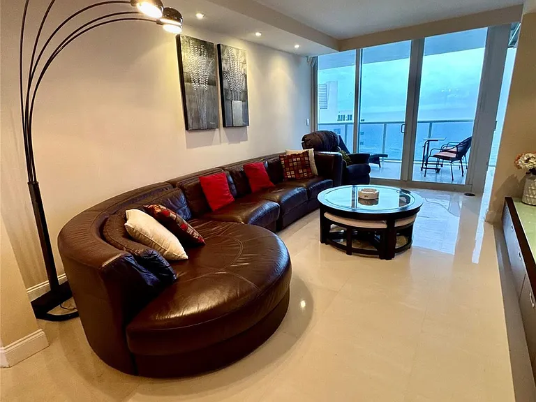 19111 Collins Ave #2807 — Photo 8