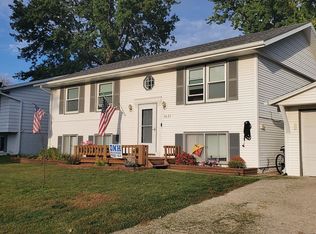 1431 Ingersoll Rd, Waterloo, IA 50701