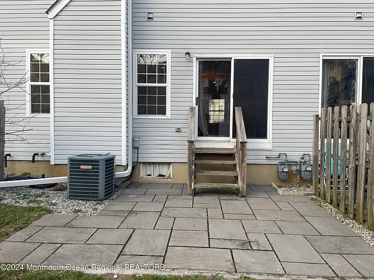 707 Hatchery Ct — Photo 28