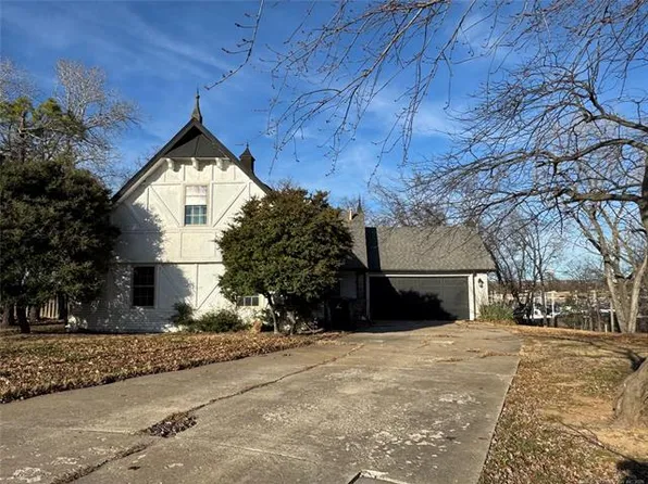 1805 N Hickory Pl, Broken Arrow, OK 74012