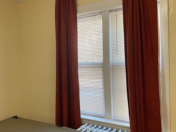 5th image of 6639 N Newgard Ave #1N