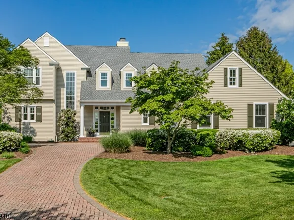 8 Sandpiper Ct, Montgomery Twp., NJ 08558