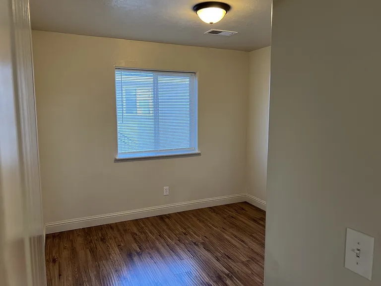 279 Country Club Pkwy — Photo 16