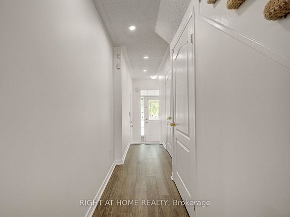 3rd image of 53 Feather Reed Way